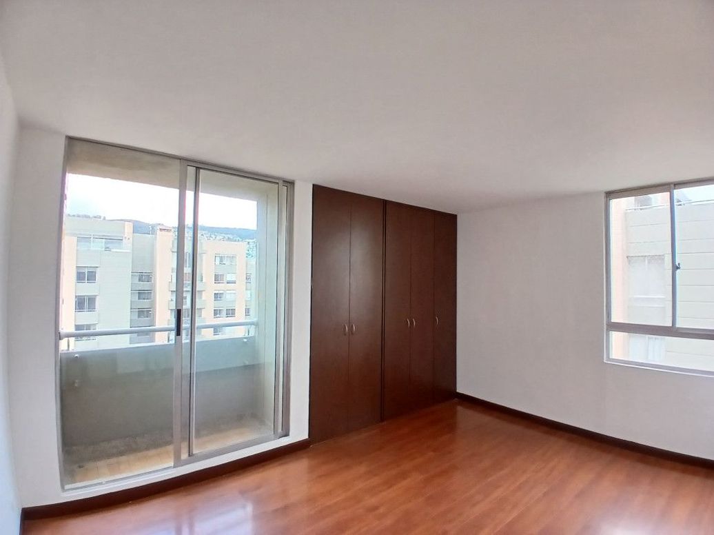 Apartamento de 3 alcobas en venta en Pradera Norte, Bogotá, 168 m² · foto 20 de 20
