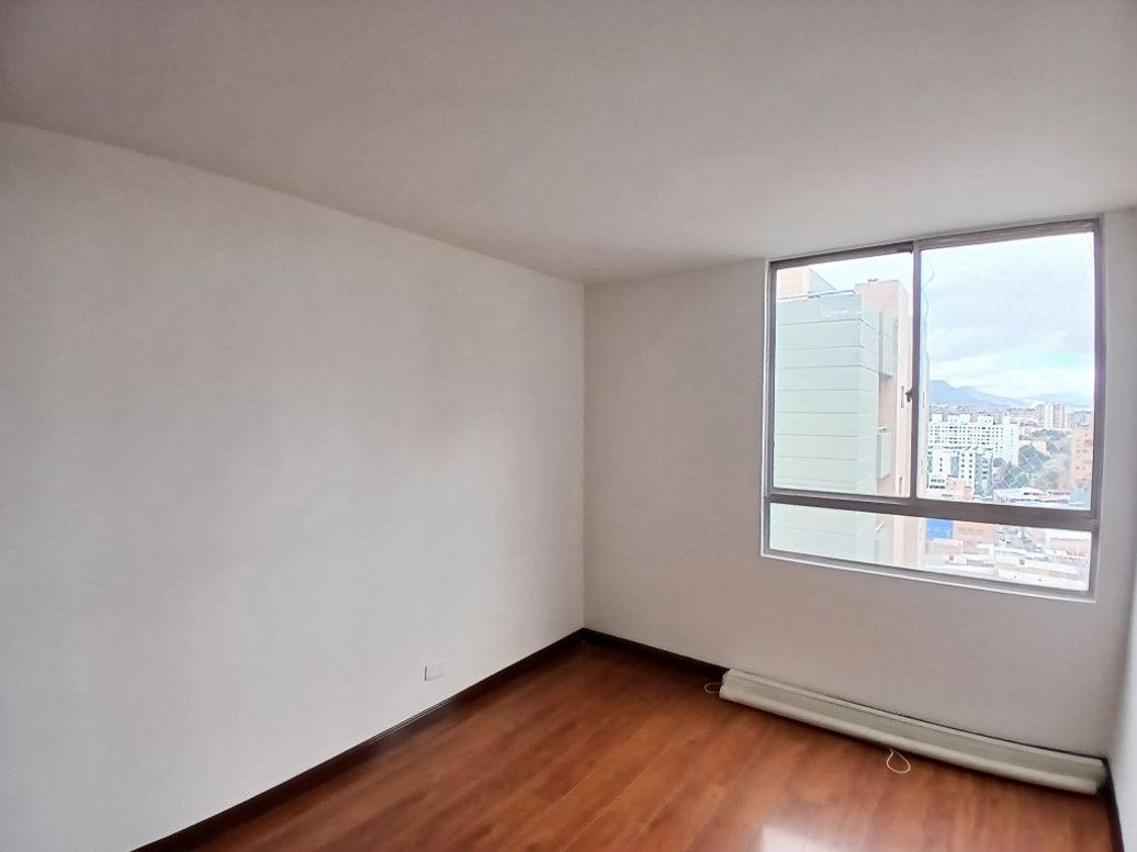 Apartamento de 3 alcobas en venta en Pradera Norte, Bogotá, 168 m² · foto 17 de 20