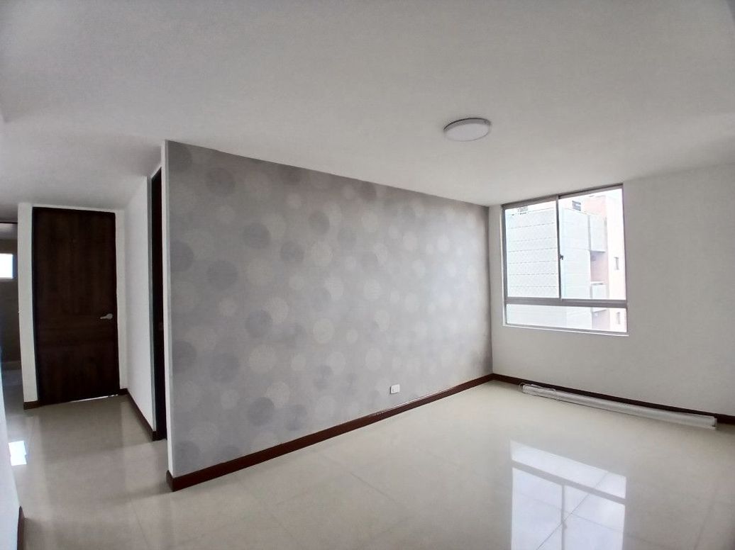 Apartamento de 3 alcobas en venta en Pradera Norte, Bogotá, 168 m² · foto 10 de 20