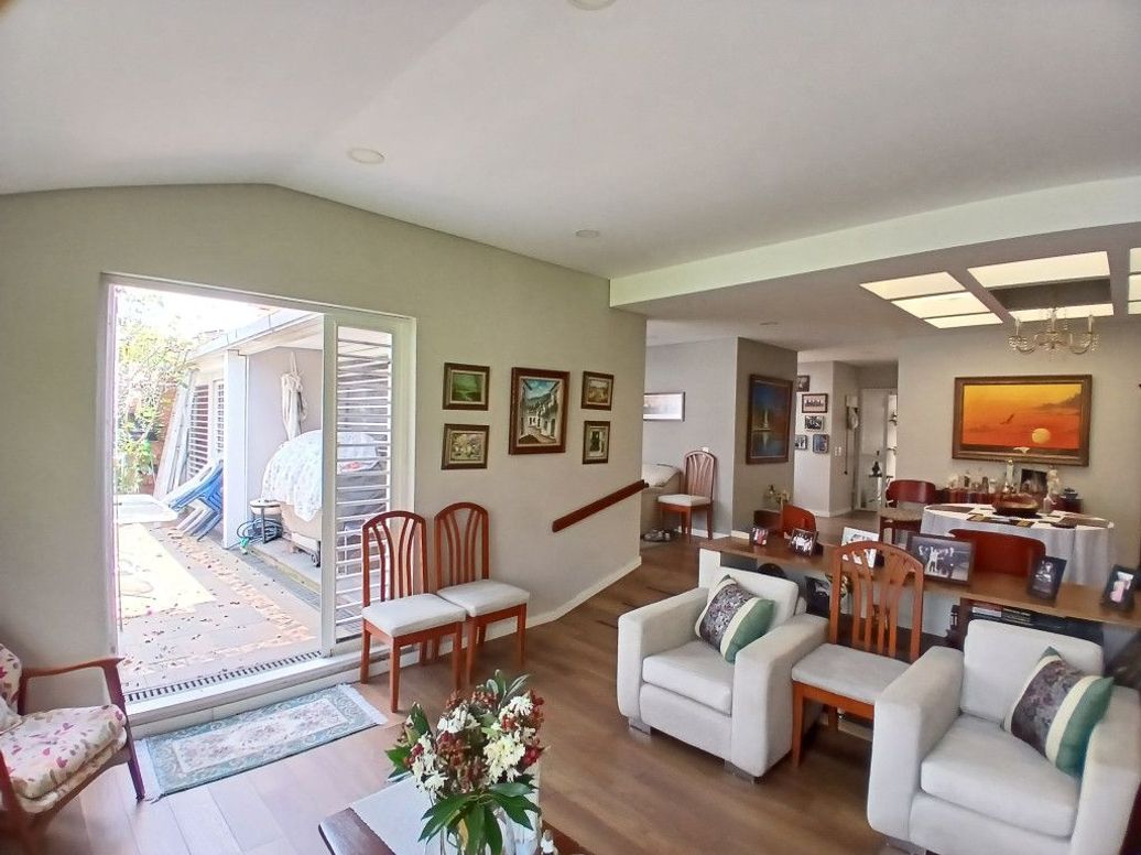 Casa de 3 alcobas en venta en Ub. Cordoba Niza, Bogotá, 228 m² · foto 6 de 19