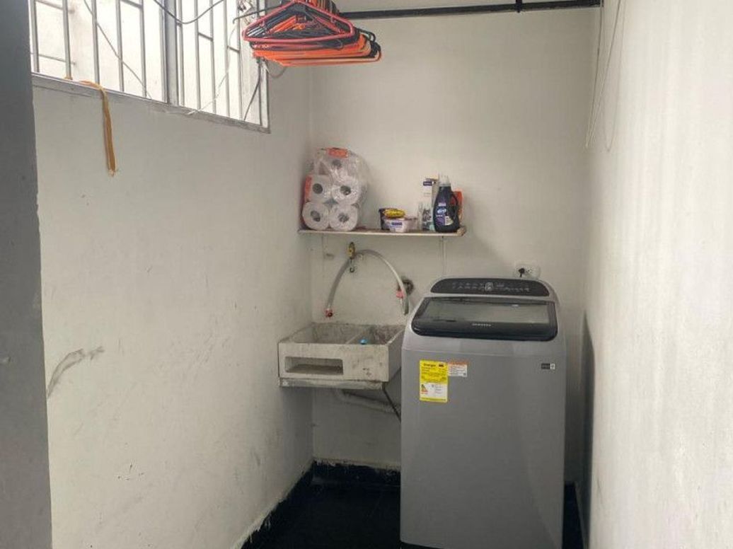 Apartamento de 3 alcobas en venta en Murillo Toro, Bogotá, 57 m² · foto 12 de 13
