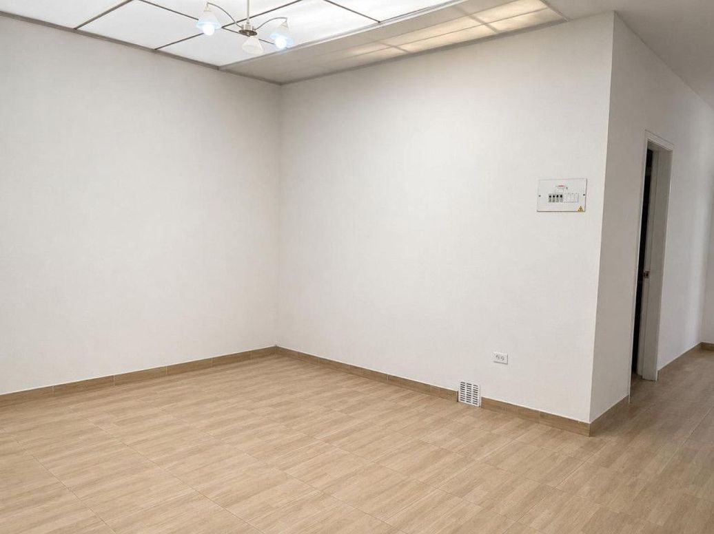 Casa de 6 alcobas en venta en Quesada, Bogotá · foto 11 de 19