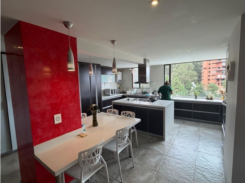 Apartamento de 5 alcobas en venta en Usaquén, Bogotá, 440 m² · foto 8 de 20