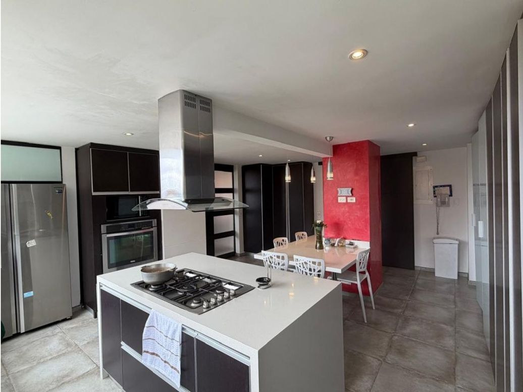 Apartamento de 5 alcobas en venta en Usaquén, Bogotá, 440 m² · foto 11 de 20
