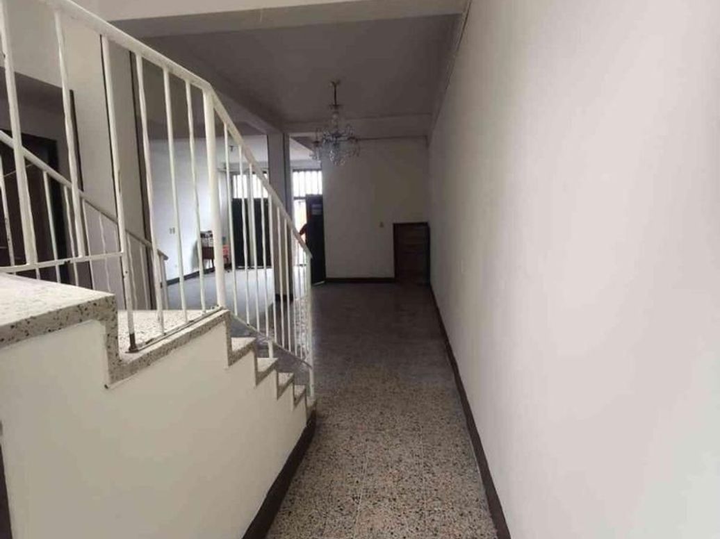 Casa de 7 alcobas en venta en Las Flores, Bogotá, 119 m² · foto 9 de 20