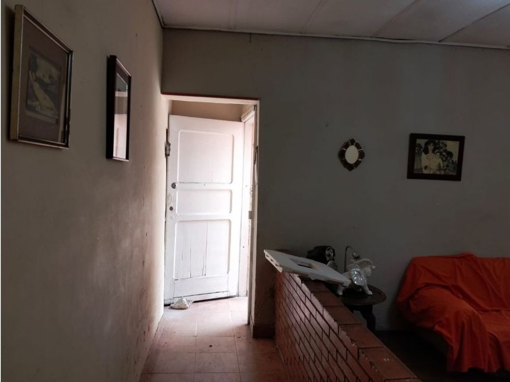 Casa de 3 alcobas en venta en Santander, Bogotá, 308 m² · foto 8 de 9