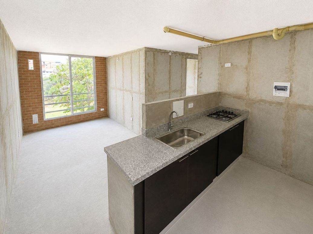 Apartamento de 3 alcobas en venta en Las Lomas, Bogotá, 46 m² · foto 2 de 6