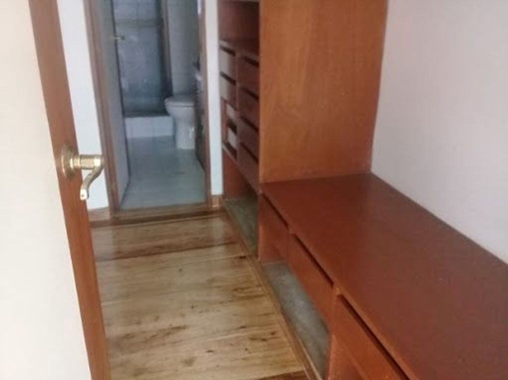 Apartamento de 2 alcobas en venta en Country Club, Bogotá, 90 m² · foto 7 de 15