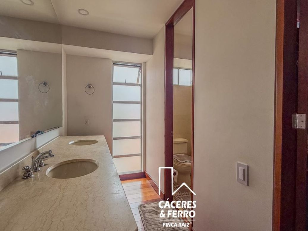 Casa de 4 alcobas en venta en Bosque De Pinos, Bogotá, 226 m² · foto 9 de 20