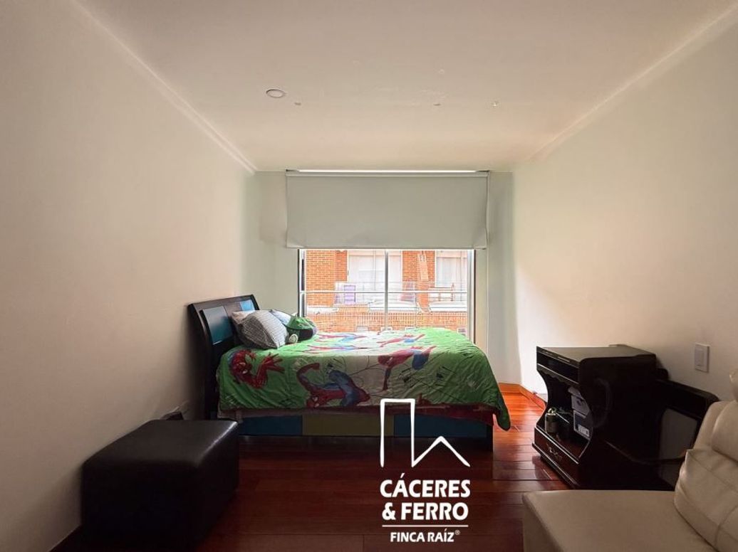 Casa de 4 alcobas en venta en Bosque De Pinos, Bogotá, 226 m² · foto 11 de 20