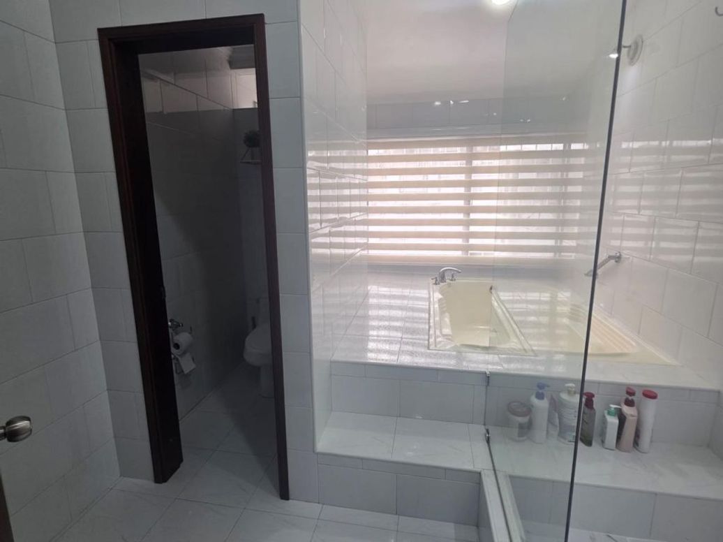 Casa de 4 alcobas en venta en Prado Veraniego Sur, Bogotá, 320 m² · foto 15 de 17