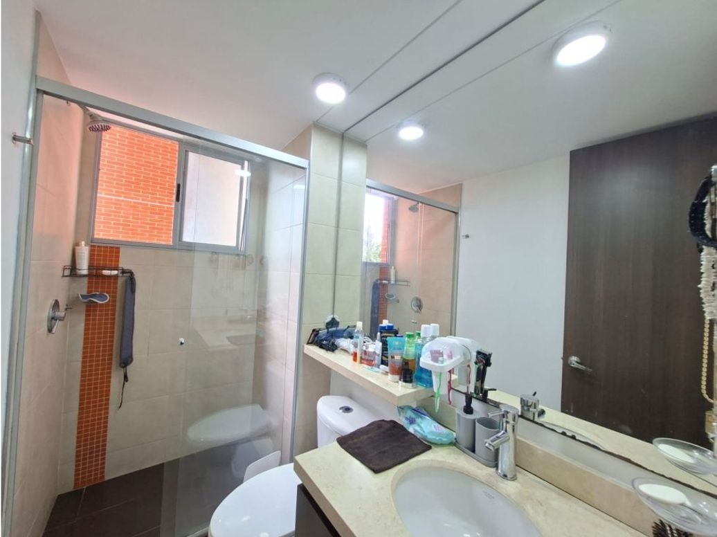 Apartamento de 3 alcobas en venta en San Antonio, Bogotá, 66 m² · foto 5 de 14