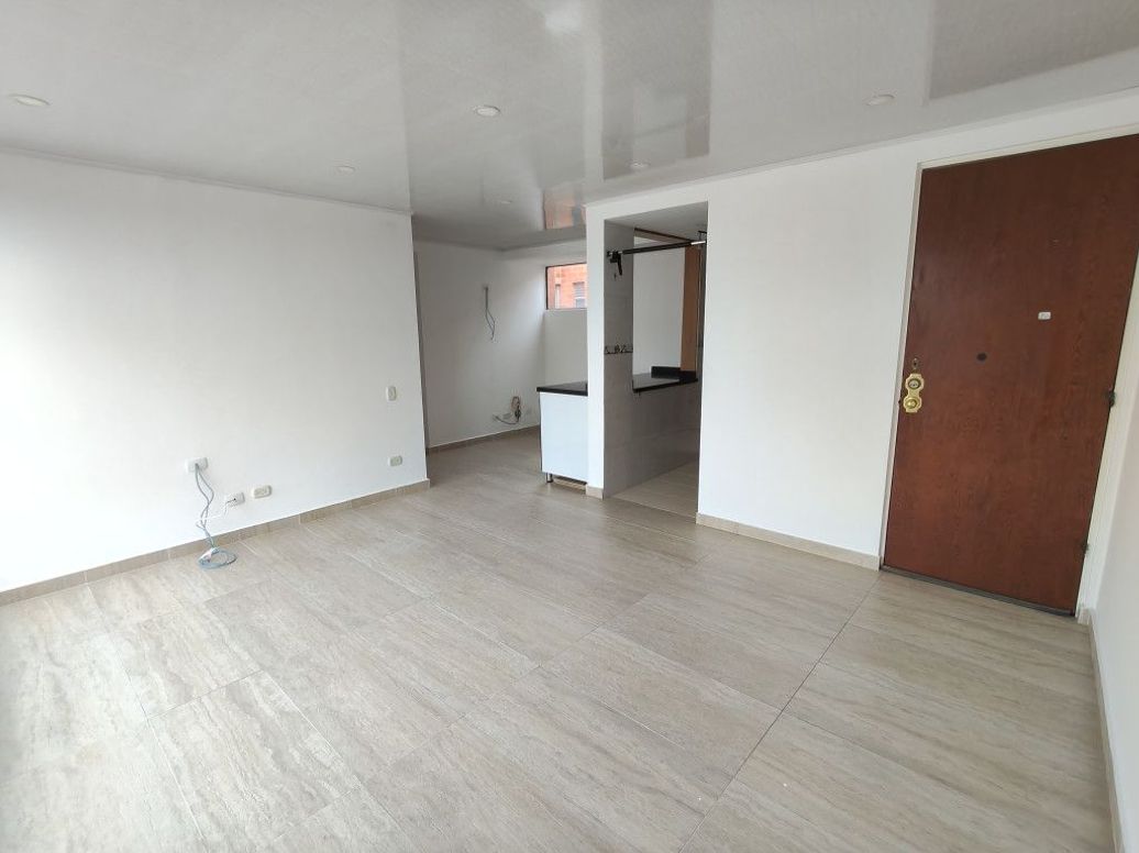 Apartamento de 3 alcobas en venta en San Jose De Usaquen, Bogotá, 72 m² · foto 3 de 20