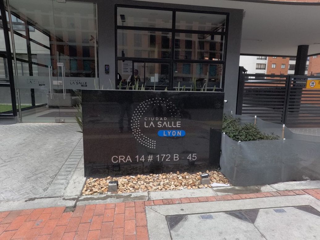 Apartamento de 1 alcoba en arriendo en San Jose De Usaquen, Bogotá, 40 m² · foto 3 de 20