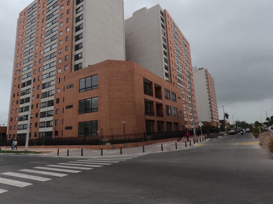 Apartamento de 1 alcoba en arriendo en San Jose De Usaquen, Bogotá, 40 m² · foto 2 de 20
