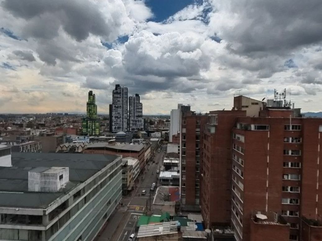 Apartaestudio en venta en Chapinero Central, Bogotá, 38 m² · foto 3 de 11