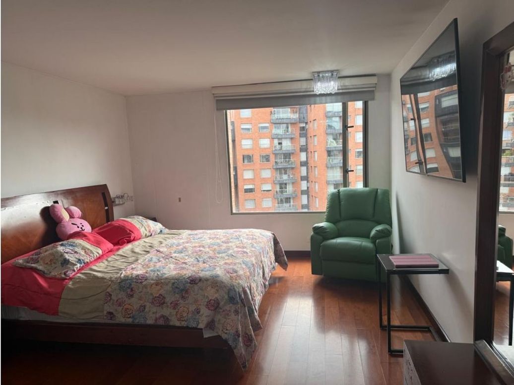 Apartamento de 4 alcobas en venta en Fontibón, Bogotá, 211 m² · foto 17 de 20