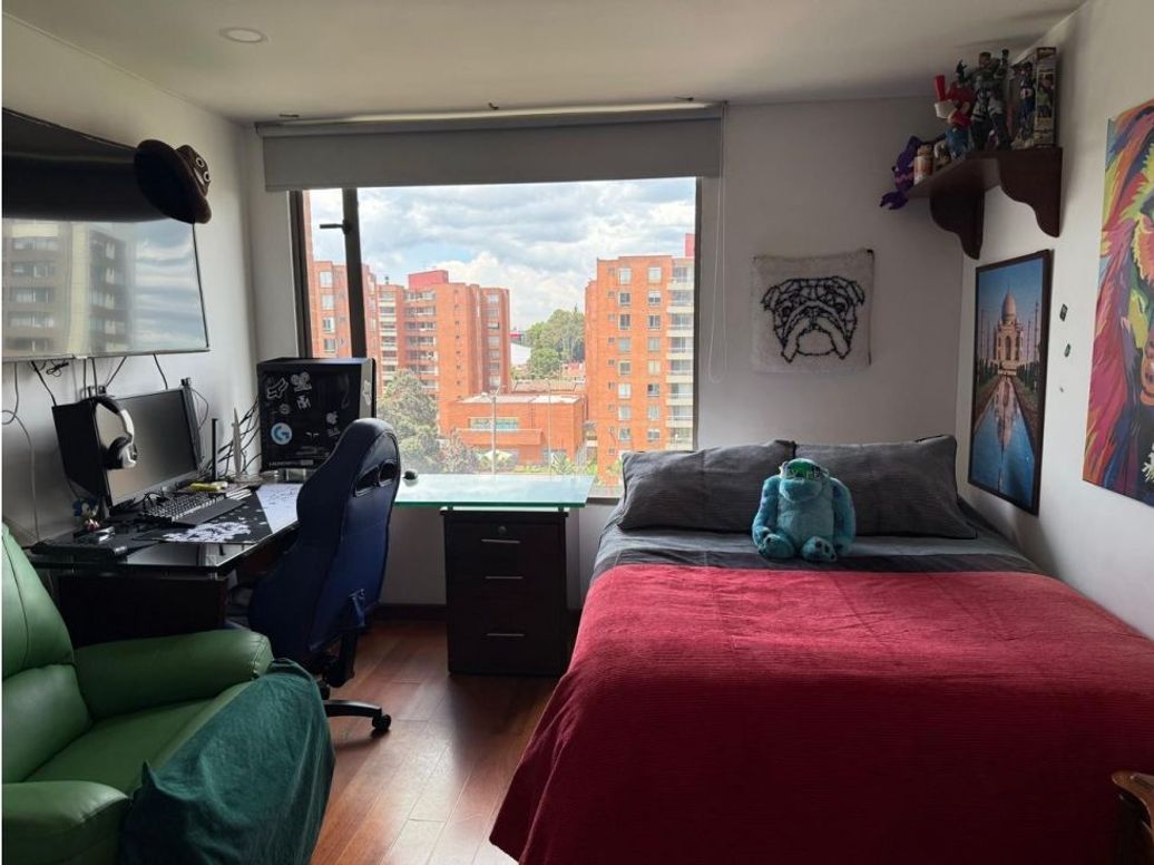 Apartamento de 4 alcobas en venta en Fontibón, Bogotá, 211 m² · foto 19 de 20