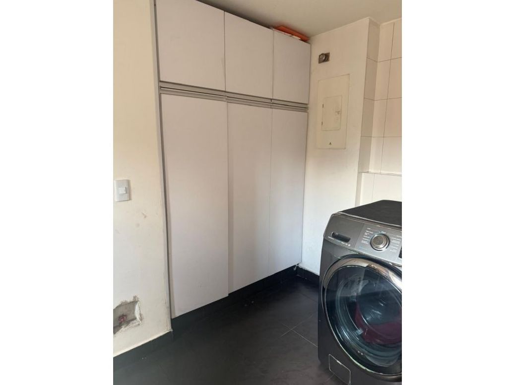 Apartamento de 4 alcobas en venta en Fontibón, Bogotá, 211 m² · foto 5 de 20