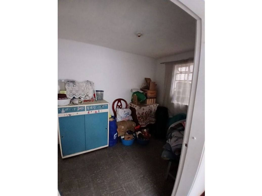 Casa de 7 alcobas en venta en Santa Isabel, Bogotá, 225 m² · foto 4 de 20
