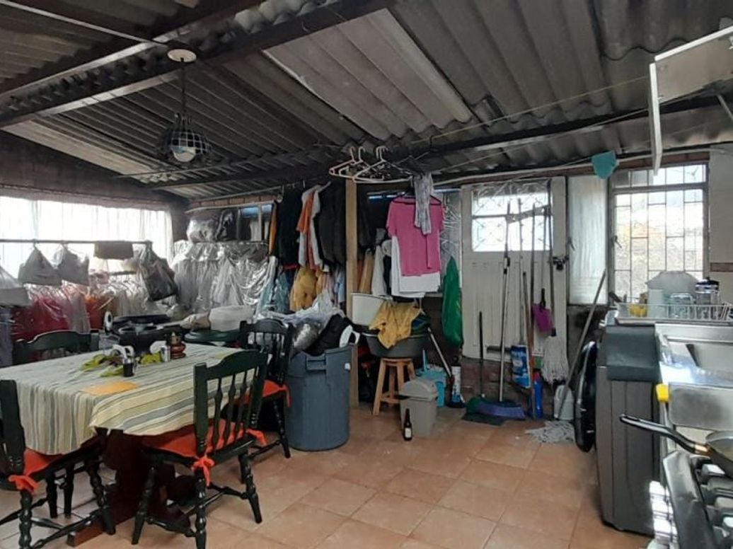 Casa de 5 alcobas en venta en Las Américas, Bogotá, 147 m² · foto 16 de 16