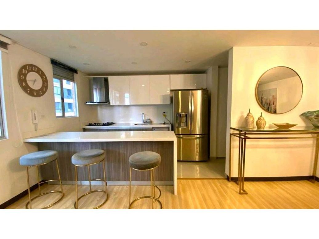 Apartamento de 2 alcobas en venta en Bella Suiza, Bogotá, 113 m² · foto 5 de 9