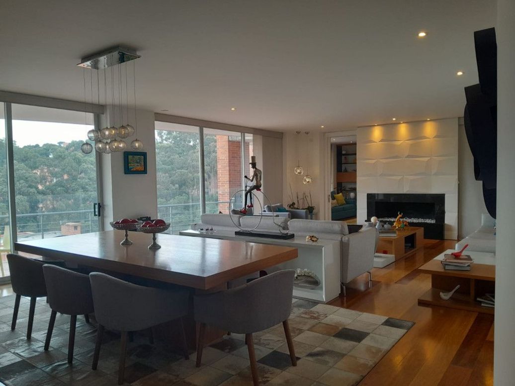 Apartamento de 3 alcobas en venta en Ciudadela Real, Bogotá, 345 m² · foto 2 de 20