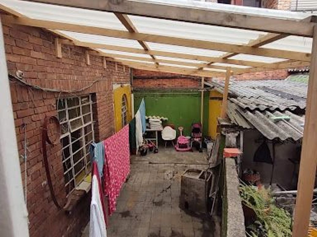 Casa de 5 alcobas en venta en Chapinero, Bogotá, 230 m² · foto 11 de 13