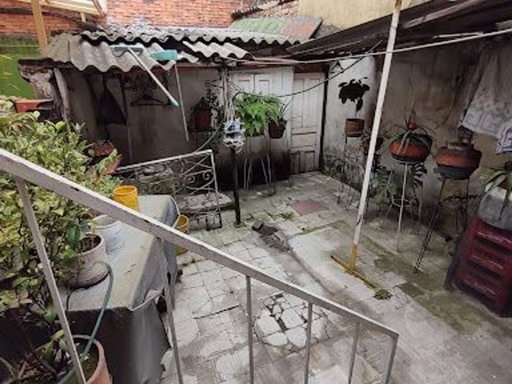 Casa de 5 alcobas en venta en Chapinero, Bogotá, 230 m² · foto 12 de 13