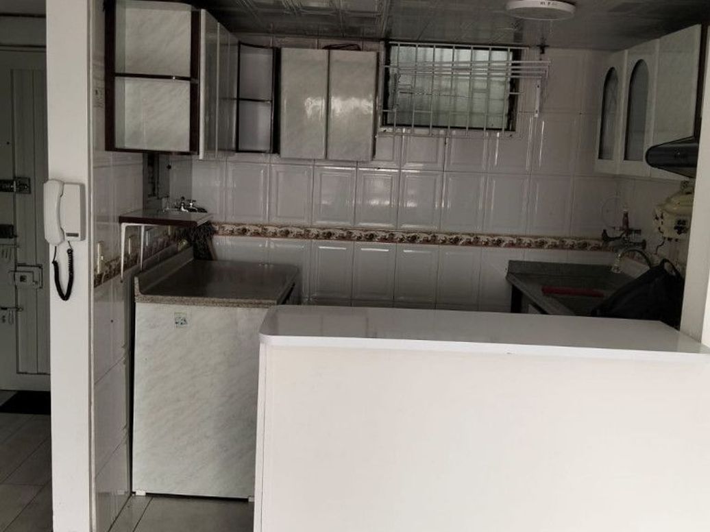 Apartamento de 3 alcobas en venta en Santa Cecilia, Bogotá, 52 m² · foto 6 de 16