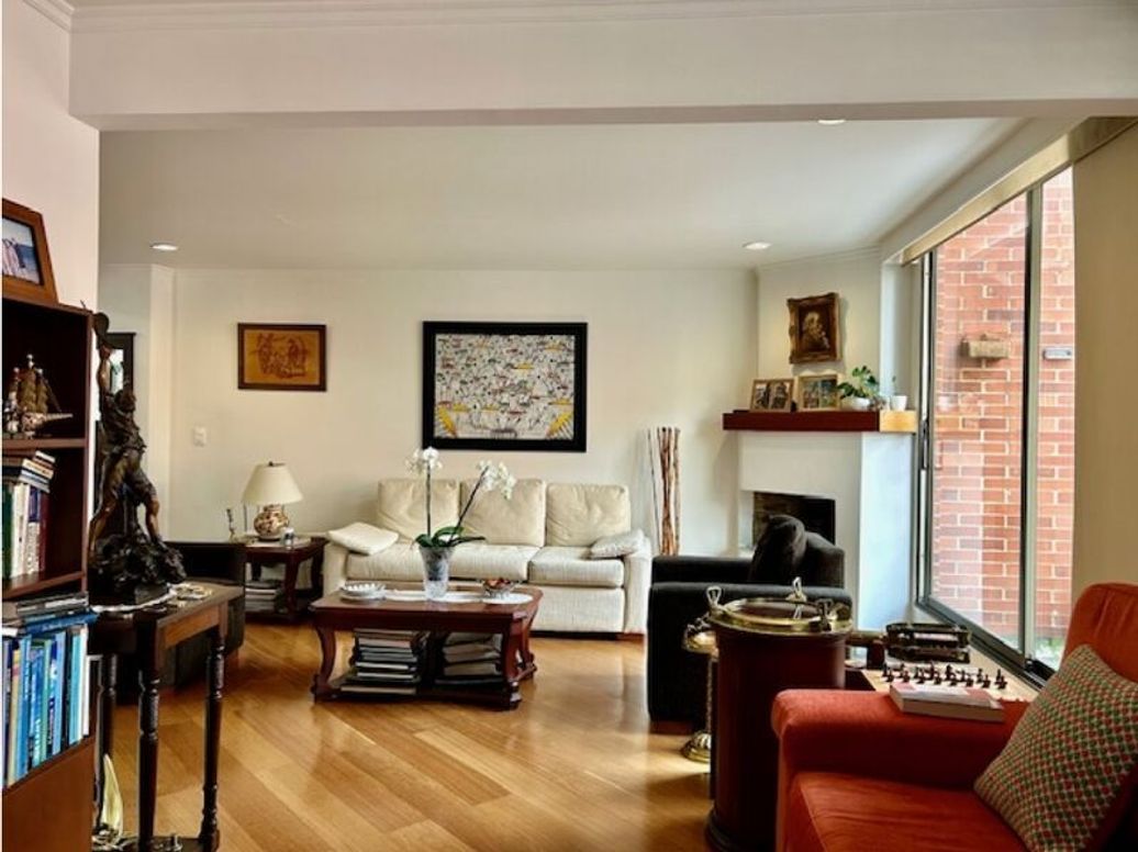 Apartamento de 3 alcobas en venta en Rincon Del Chicó, Bogotá, 148 m² · foto 8 de 20