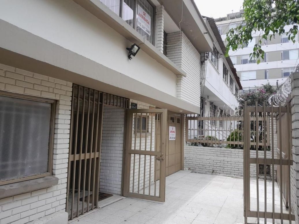 Casa de 5 alcobas en venta en María Cristina, Bogotá, 385 m² · foto 2 de 20