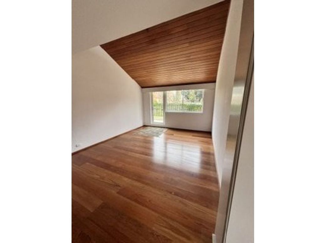 Apartamento de 2 alcobas en arriendo en Rosales Bajo, Bogotá, 328 m² · foto 4 de 17
