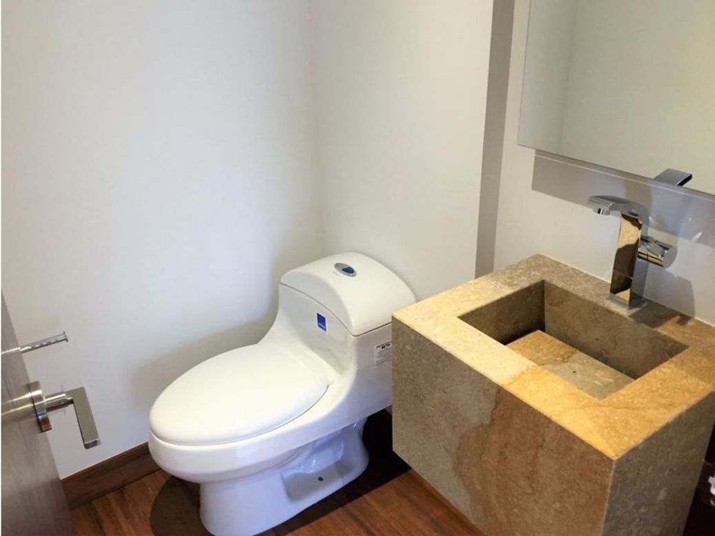 Apartamento de 3 alcobas en venta en La Cabrera, Bogotá, 255 m² · foto 9 de 13