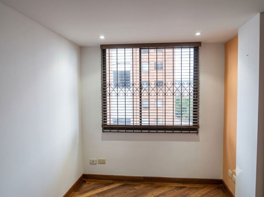 Apartamento de 3 alcobas en venta en Nicolas De Federman, Bogotá, 102 m² · foto 4 de 9