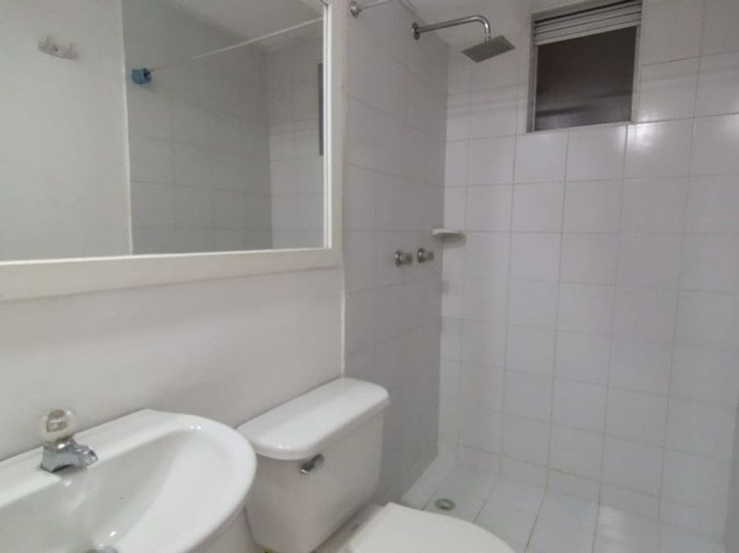 Apartamento de 2 alcobas en venta en Cantalejo, Bogotá, 52 m² · foto 8 de 20