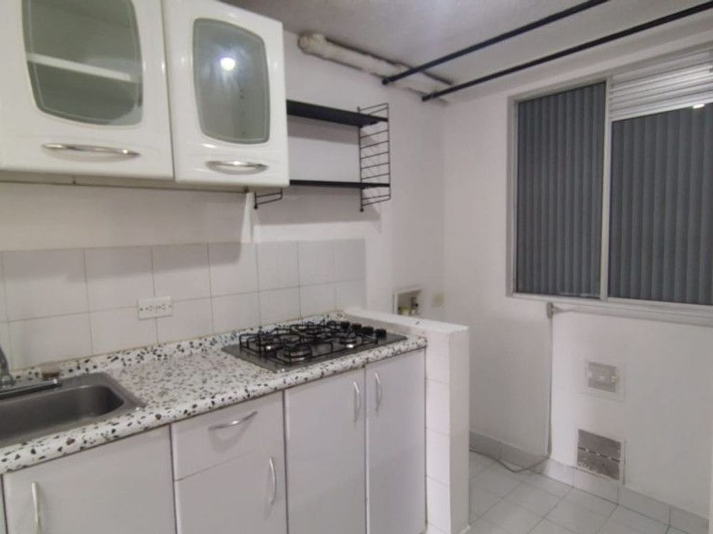 Apartamento de 2 alcobas en venta en Cantalejo, Bogotá, 52 m² · foto 2 de 20