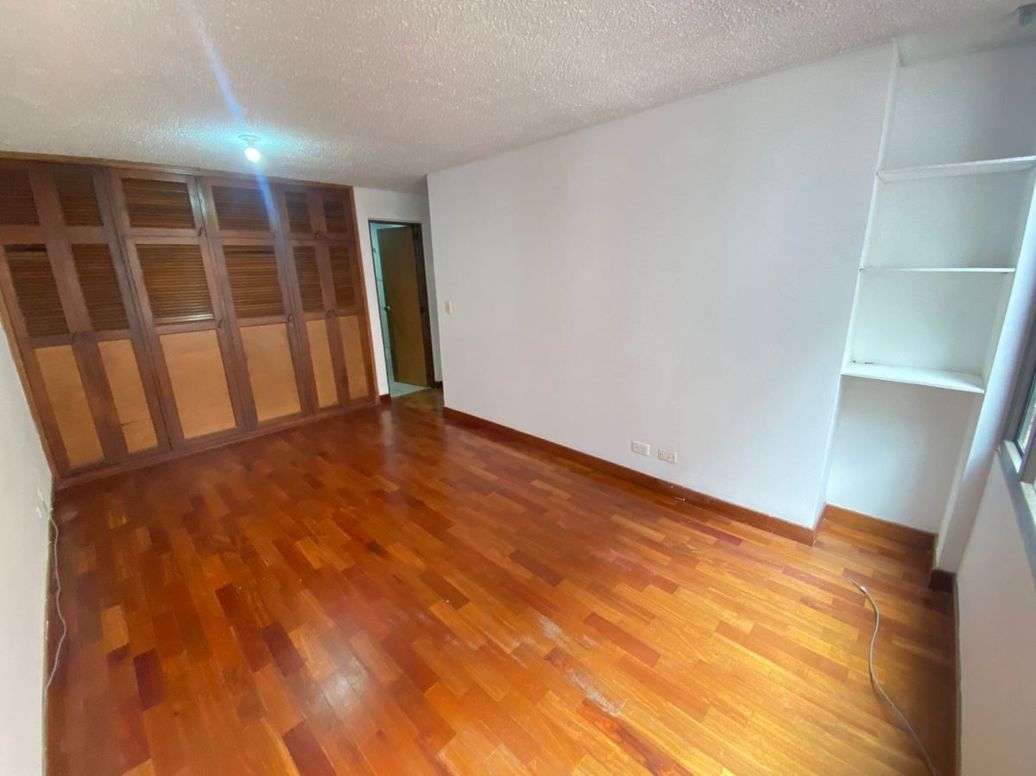 Apartamento de 3 alcobas en arriendo en La Calleja, Bogotá, 86 m² · foto 11 de 19