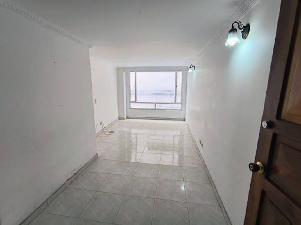 Apartamento de 3 alcobas en venta en La Floresta Norte, Bogotá, 62 m² · foto 7 de 20
