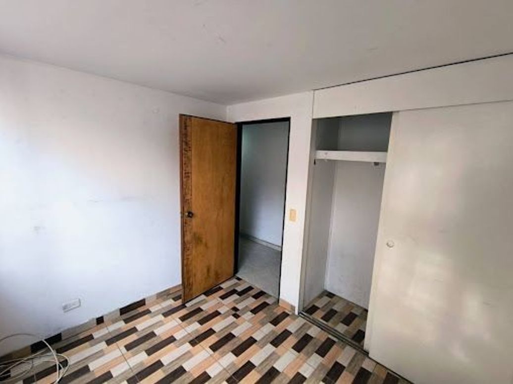 Apartamento de 3 alcobas en venta en La Floresta Norte, Bogotá, 62 m² · foto 18 de 20