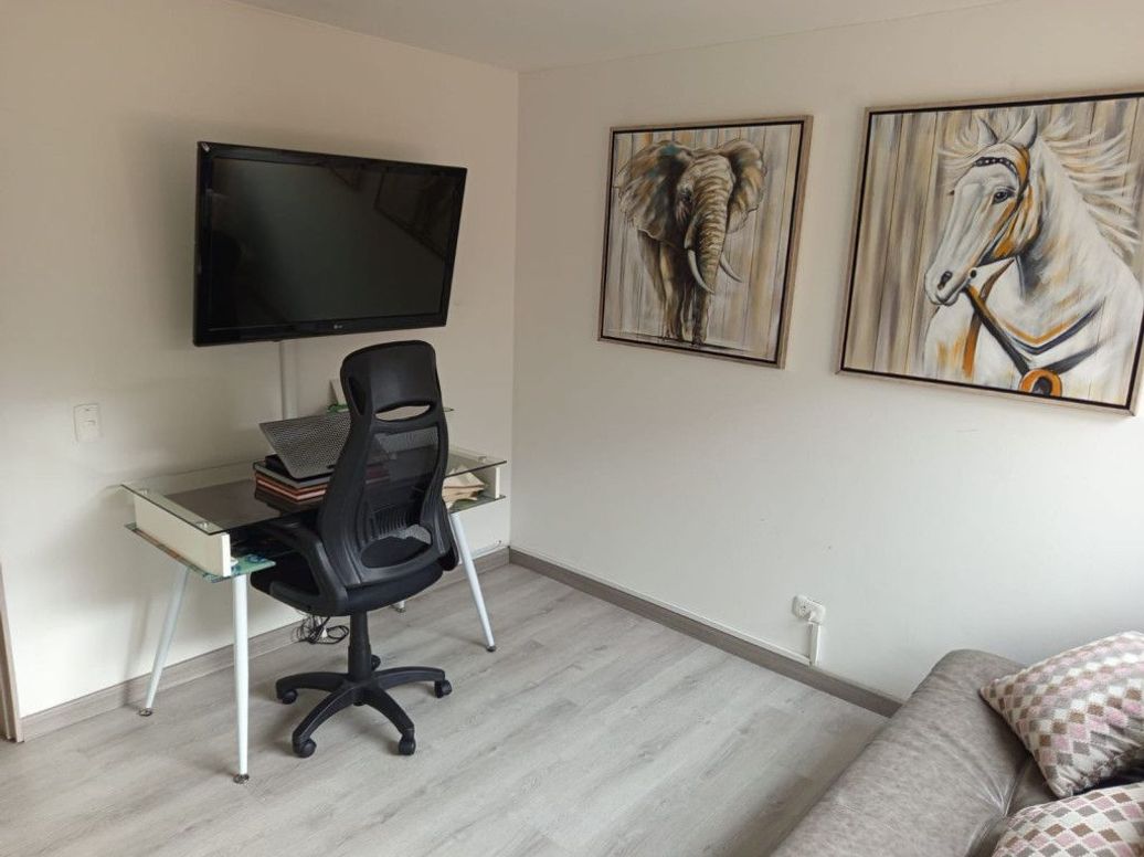 Apartamento de 3 alcobas en venta en Cr. El Bosque, Bogotá, 105 m² · foto 6 de 14