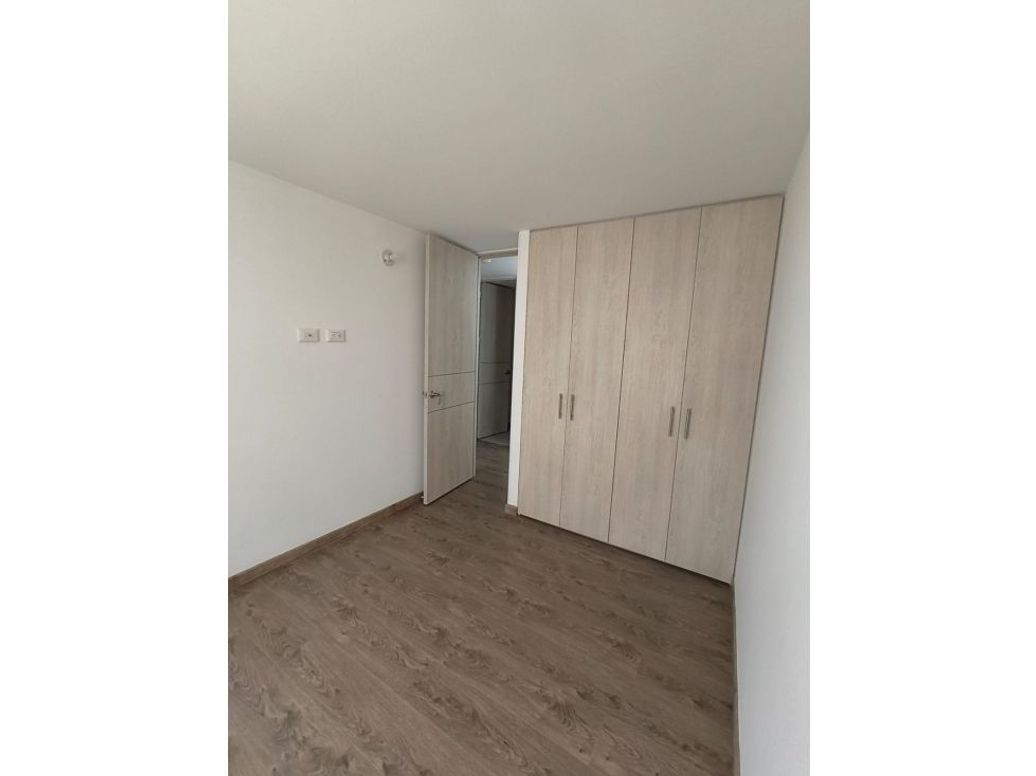 Apartamento de 3 alcobas en venta en Lombardía, Bogotá, 60 m² · foto 6 de 20