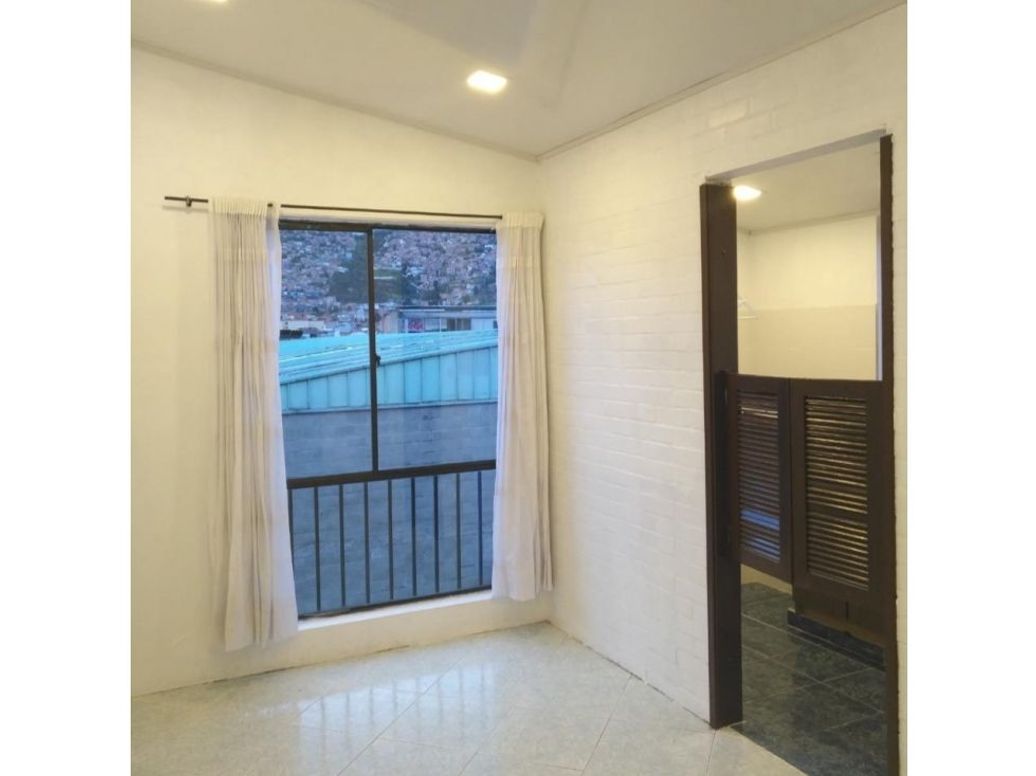 Apartaestudio en venta en San Cristobal Norte, Bogotá, 30 m² · foto 3 de 12
