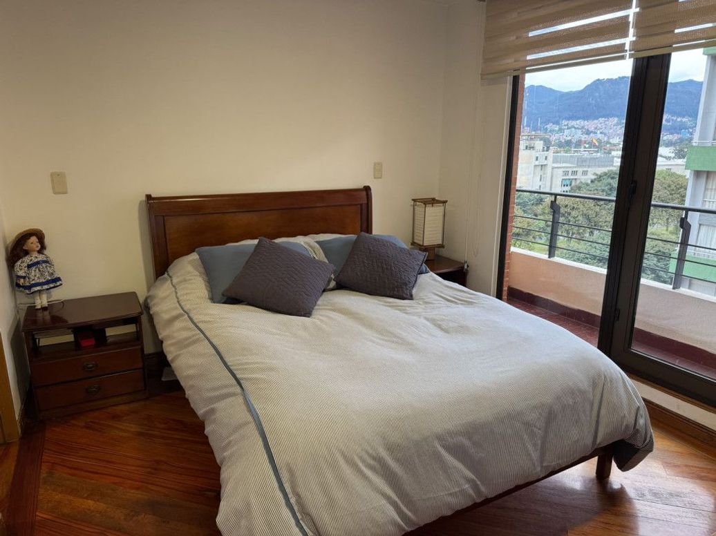 Apartamento de 3 alcobas en venta en Ciudad Salitre Sur-Oriental, Bogotá, 82 m² · foto 6 de 9