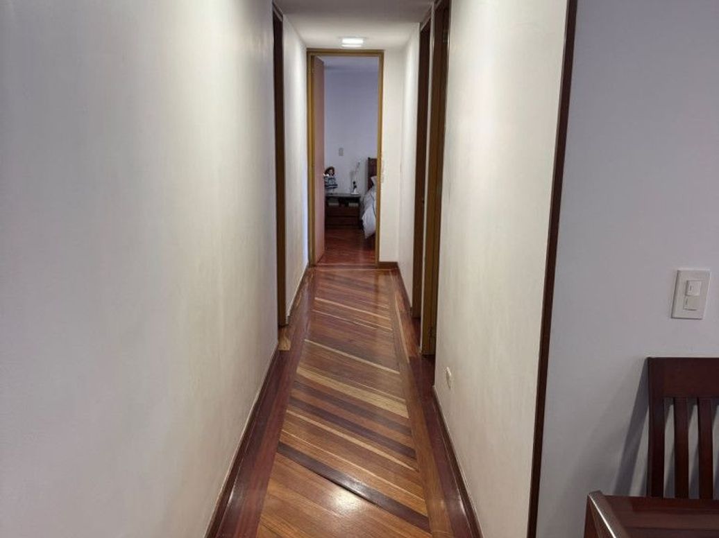 Apartamento de 3 alcobas en venta en Ciudad Salitre Sur-Oriental, Bogotá, 82 m² · foto 2 de 9