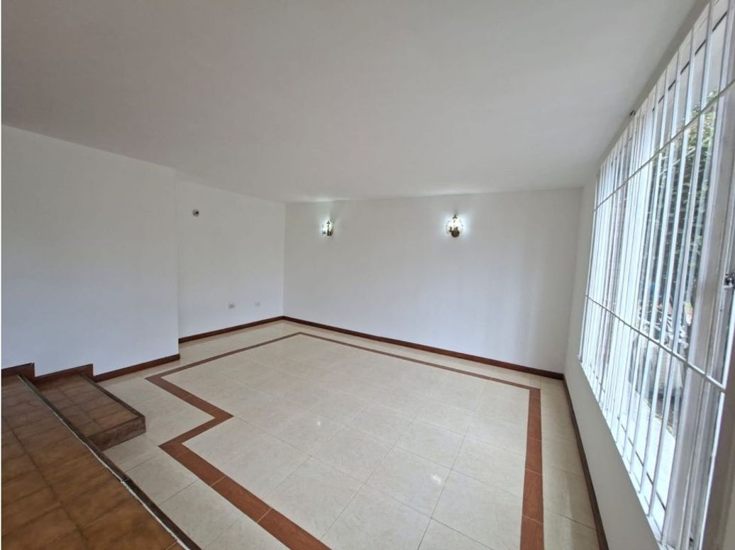 Casa en venta en El Batán, Bogotá · foto 9 de 13