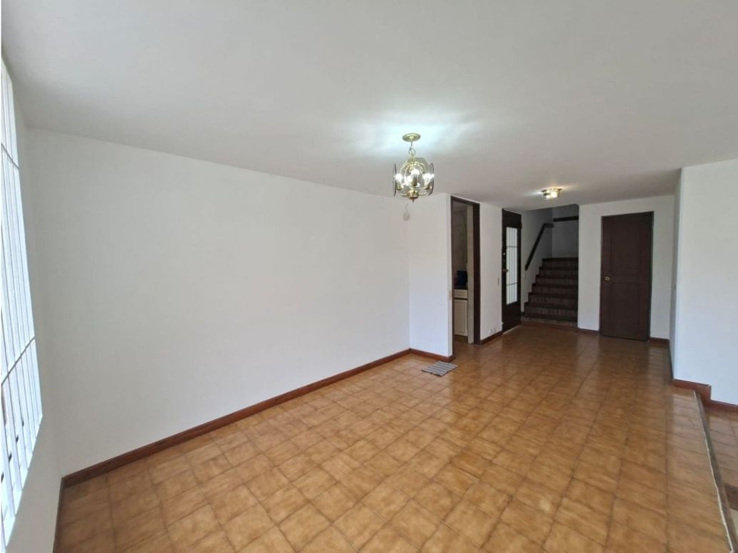 Casa en venta en El Batán, Bogotá · foto 8 de 13
