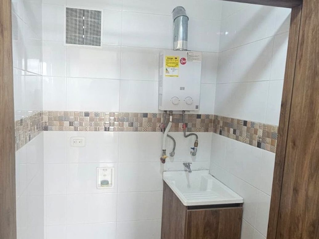 Apartamento de 1 alcoba en venta en José Joaquín Vargas, Bogotá, 27 m² · foto 11 de 20