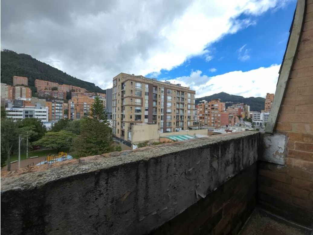 Apartamento de 3 alcobas en venta en Santa Barbara Oriental, Bogotá, 129 m² · foto 14 de 20