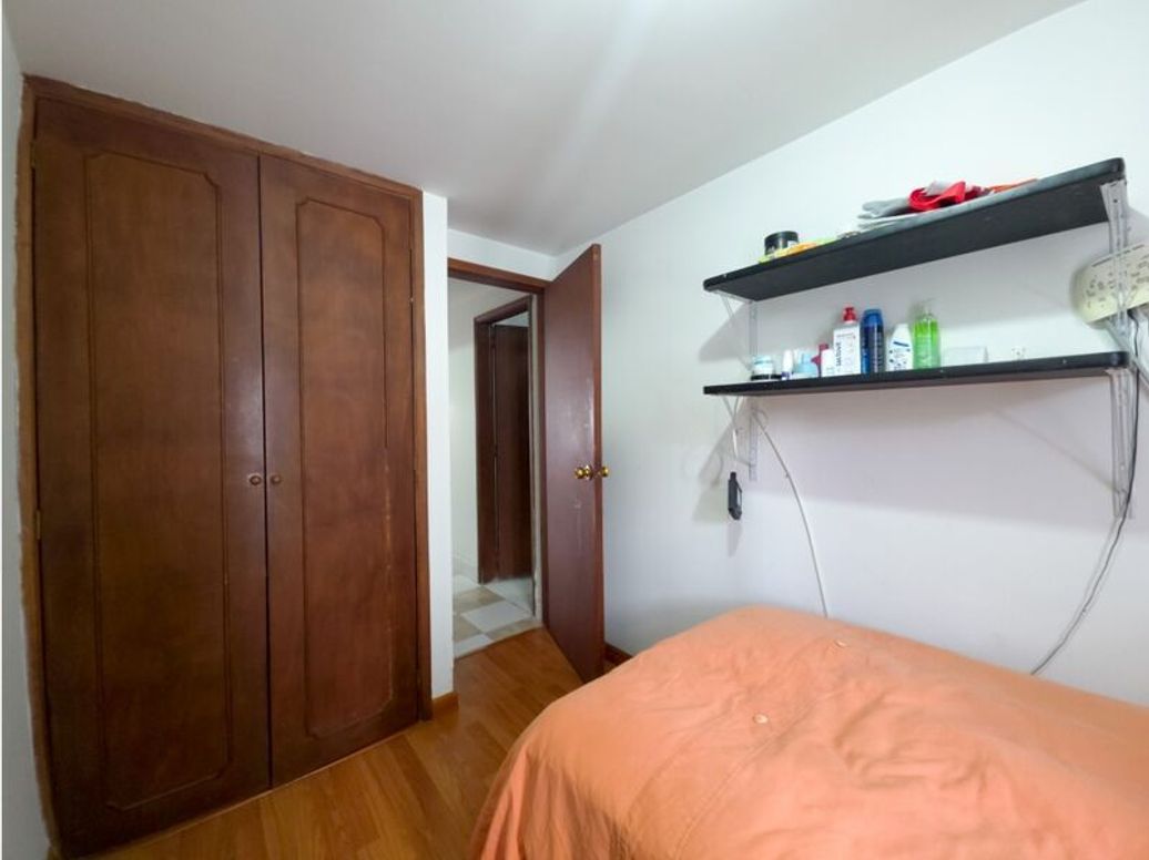 Apartamento de 3 alcobas en venta en Santa Barbara Oriental, Bogotá, 129 m² · foto 10 de 20